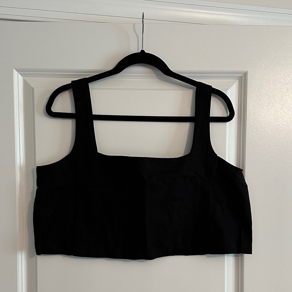 NWT Anthropologie Black Women's Tank / Crop Top
